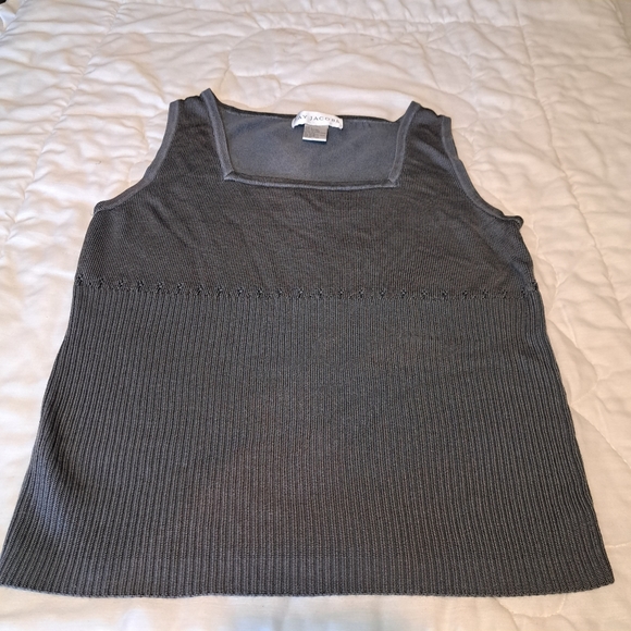 Jay Jacobs Dark Gray Square Neck tank top. Size Large - Picture 11 of 12